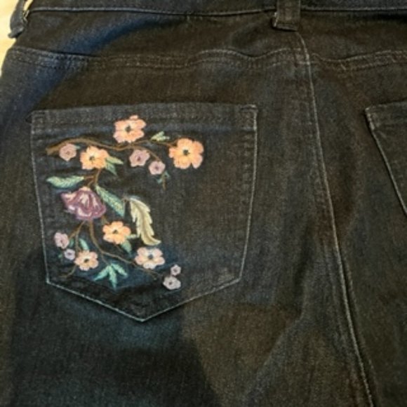 Melissa McCarthy Seven Skinny Blue Jeans Embroidery Size 4 Slimming Silhouette - Picture 6 of 12